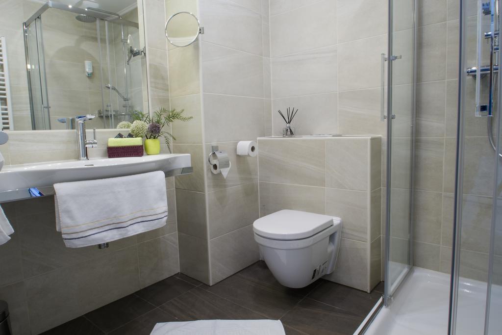 College Garden Hotel Bad Voeslau Habitación foto